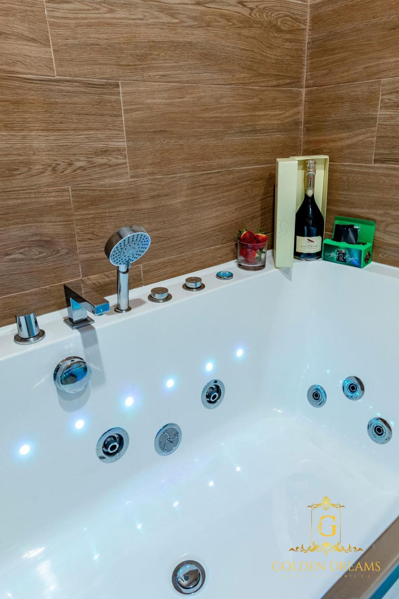 Luxe Apartment Madrid 7 Paradas De Metro De Sol Ngoại thất bức ảnh